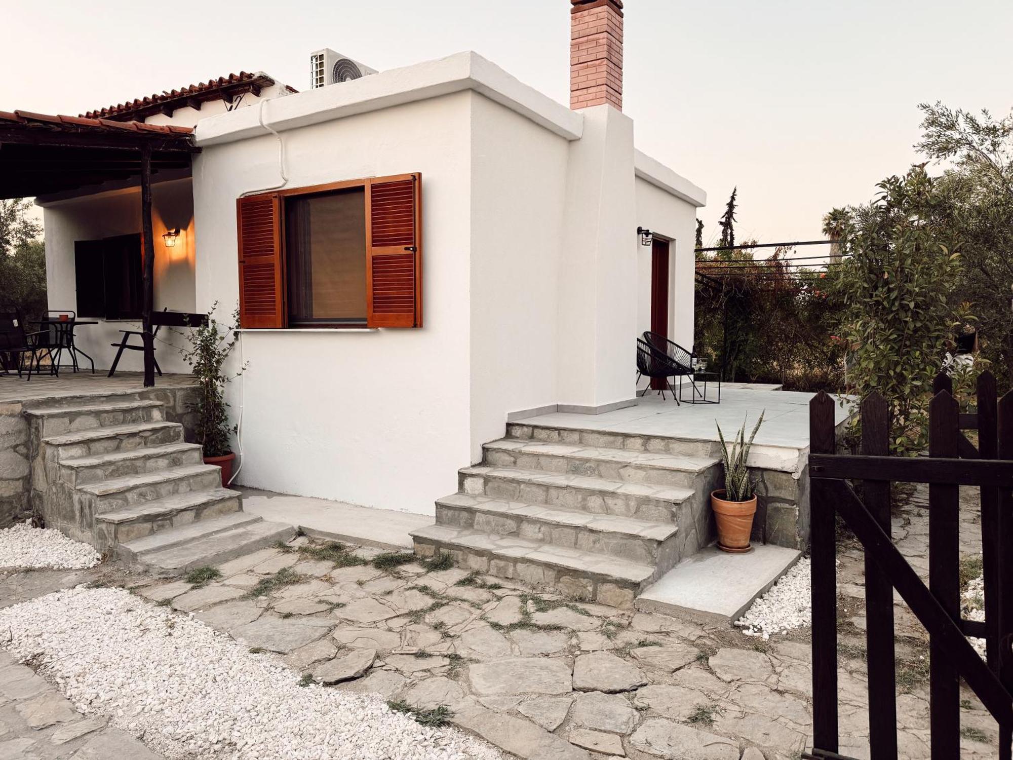 Holiday home Essential Escape Ii Psakoudia
